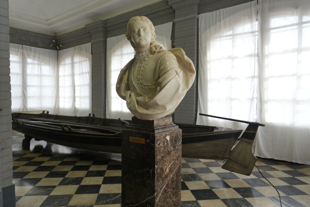 Домик Петра I