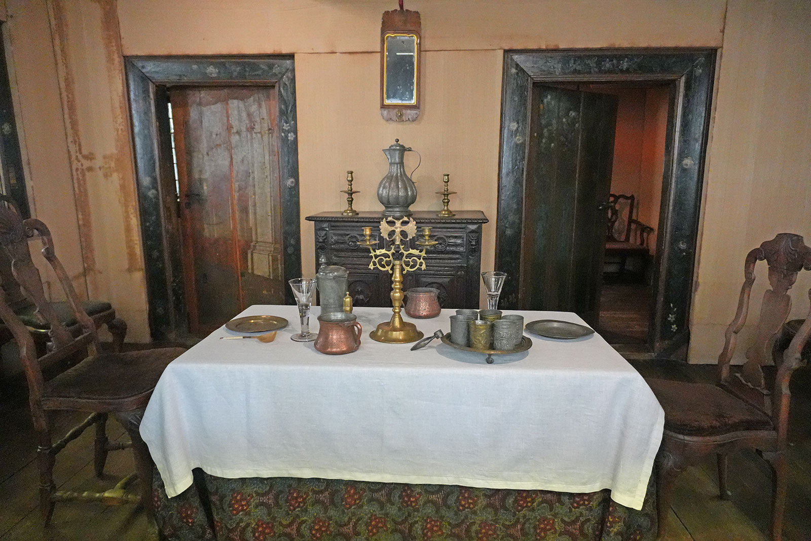 Столовая в Домике Петра I