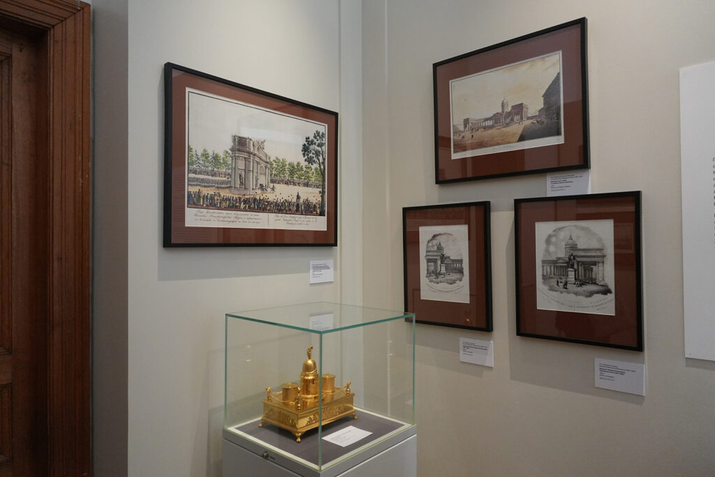 Экспозиция «История Петербурга-Петрограда. 1703 –1917 гг.» в Комендантском доме Петропавловской крепости