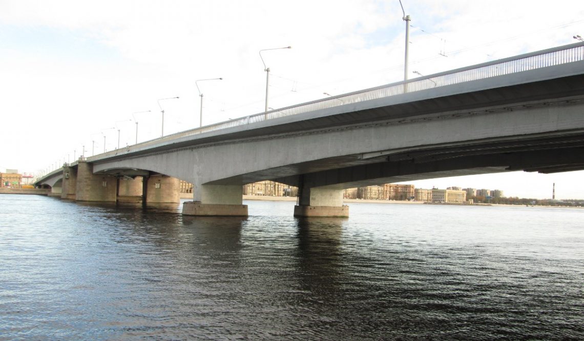 Мост Александра - Невского