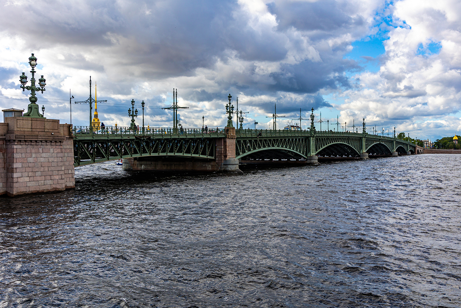 Троицкий мост