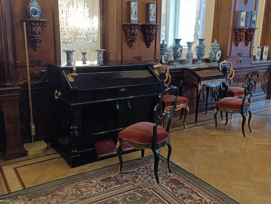 Интерьер Юсуповского дворца в Санкт-Петербурге