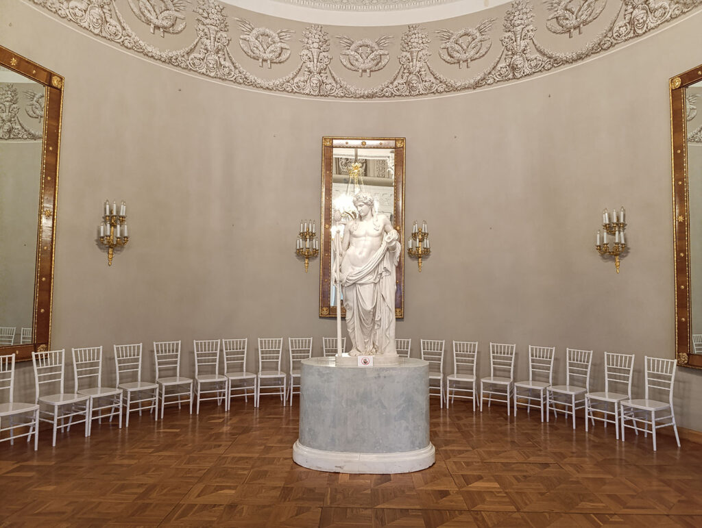 Интерьер Юсуповского дворца в Санкт-Петербурге