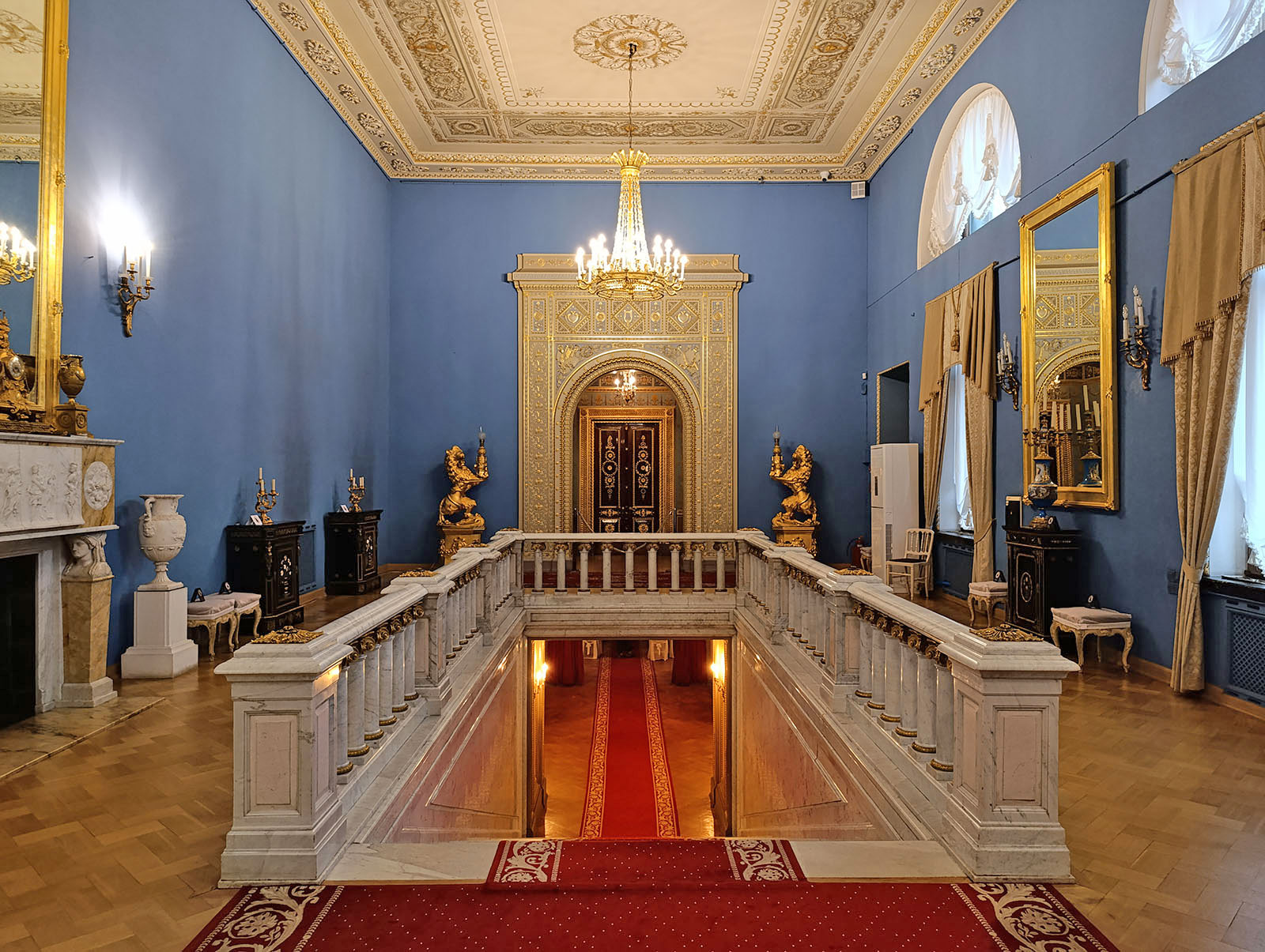 Римский зал в Юсуповском дворце на Мойке в Санкт-Петербурге