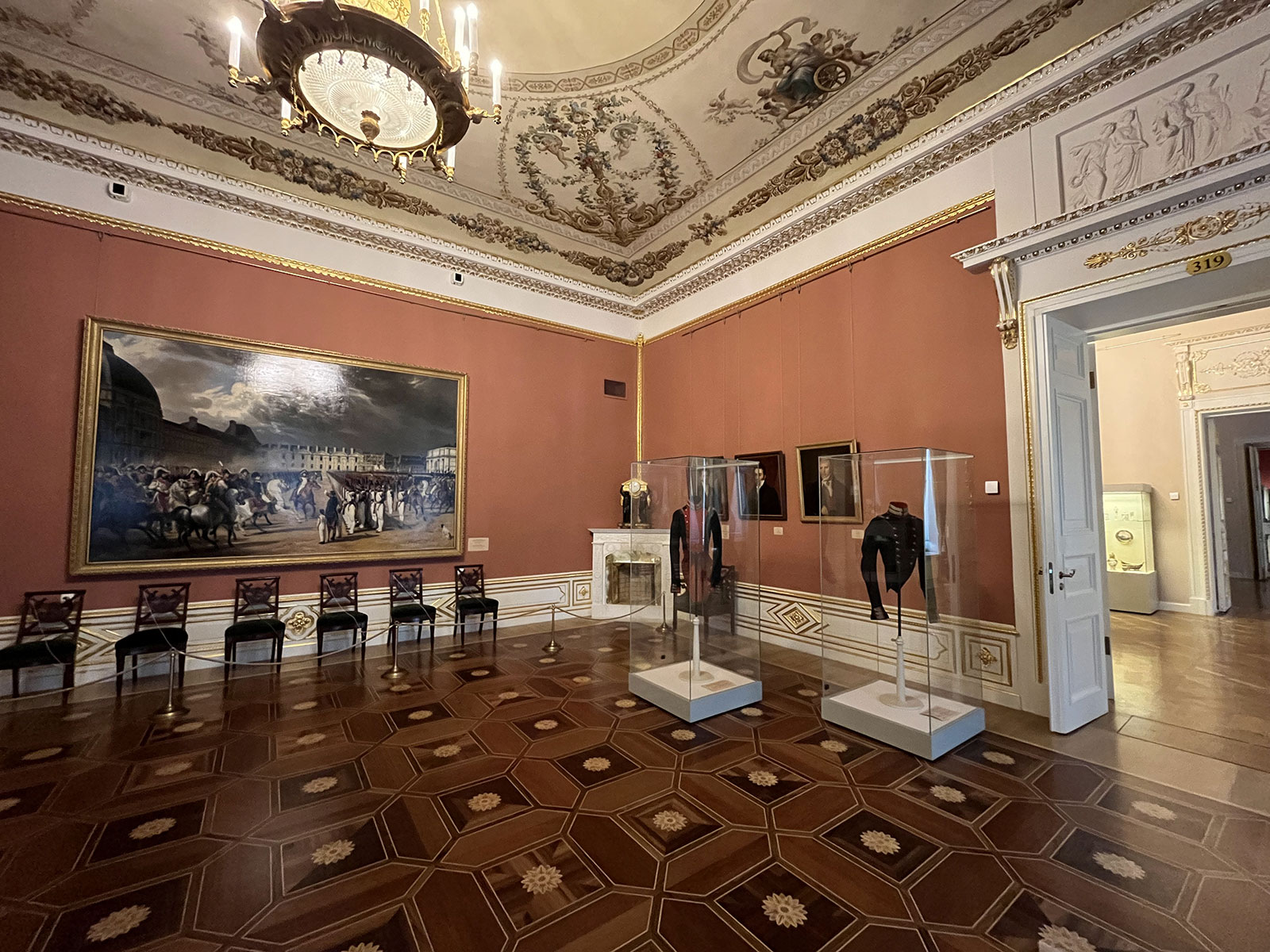 Экспозиции и залы Главного штаба Эрмитажа в Санкт-Петербурге