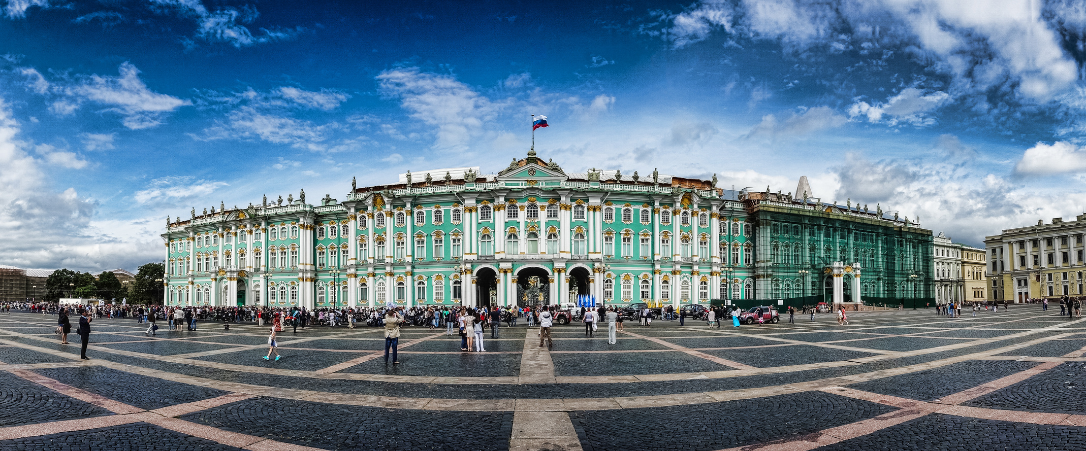 площадь эрмитажа в квадратных