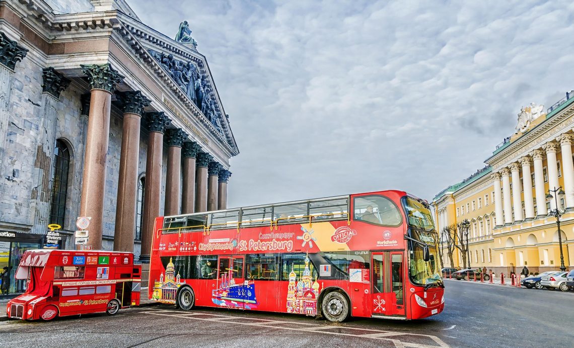 Автобусные экскурсии в Санкт-Петербурге