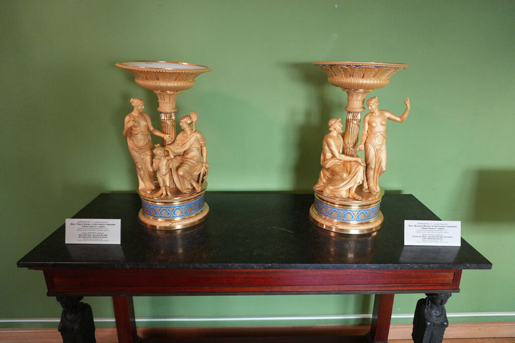 Строгановский дворец внутри