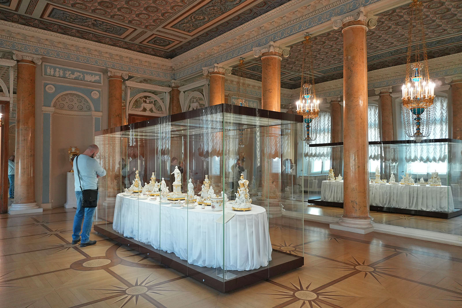 Парадная столовая в Строгановском дворце