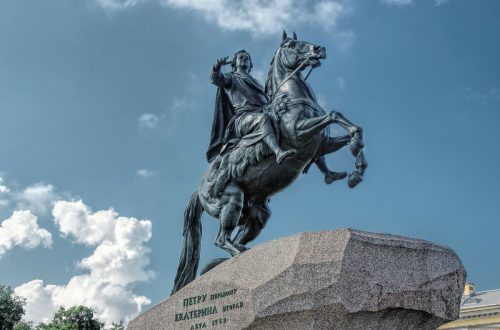 Медный всадник в Санкт-Петербурге