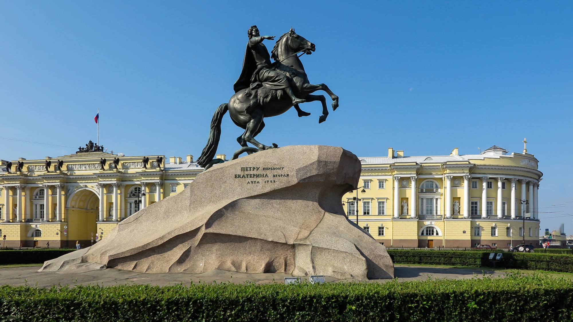 Медный всадник в Санкт-Петербурге описание