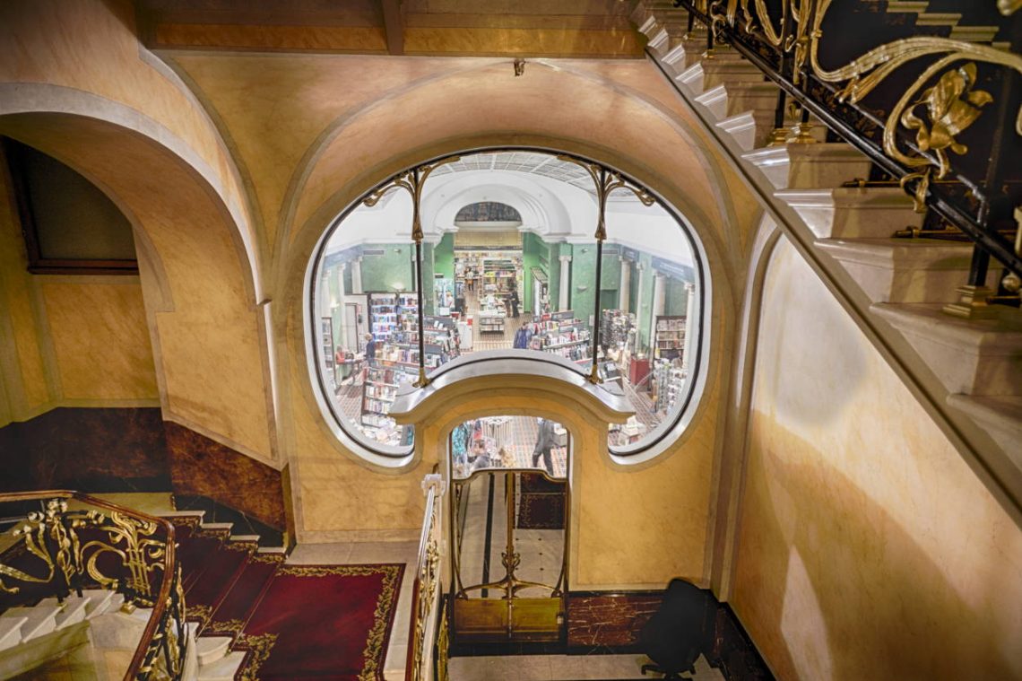 Зингер внутри. Дом зингера в санкт-петербурге внутри. Дом зингера в санкт-петербурге. Дом зингера в санкт-петербурге 19 век. Зингер внутри.
