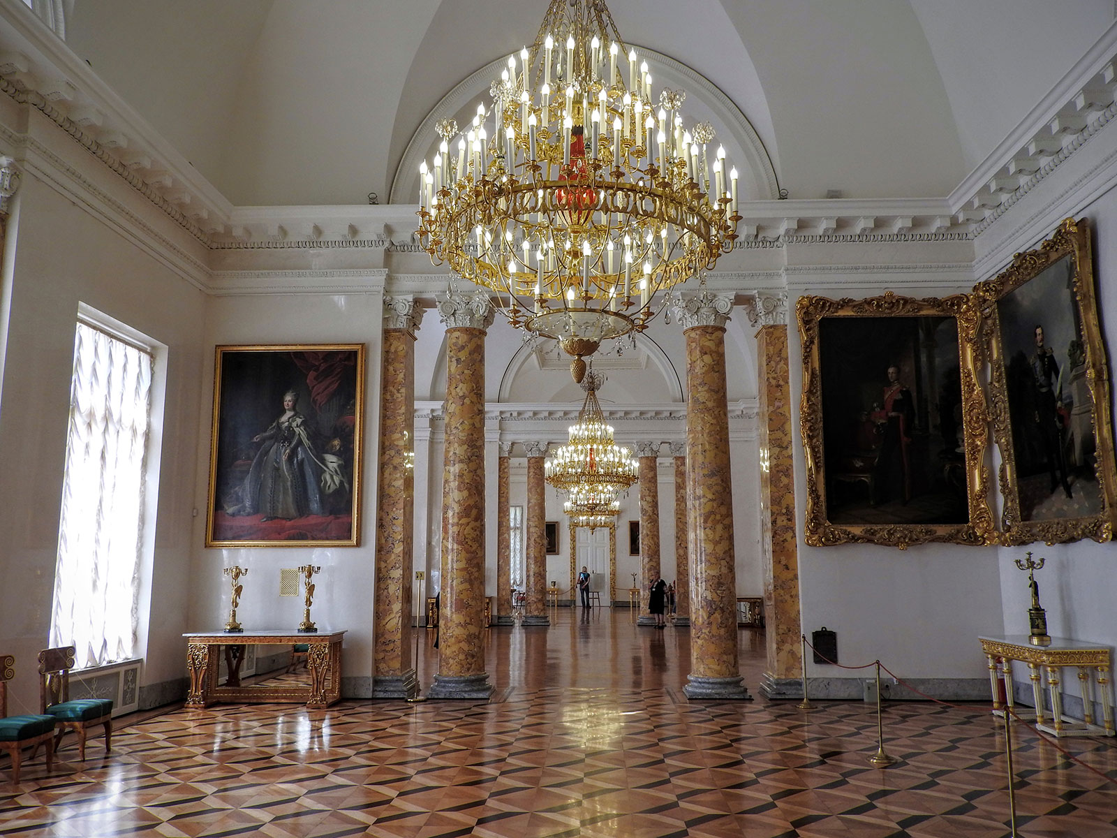 Экскурсия в Александровский дворец в Царском Селе