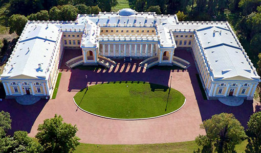 Экскурсия - Город Пушкин: Два самых известных дворца