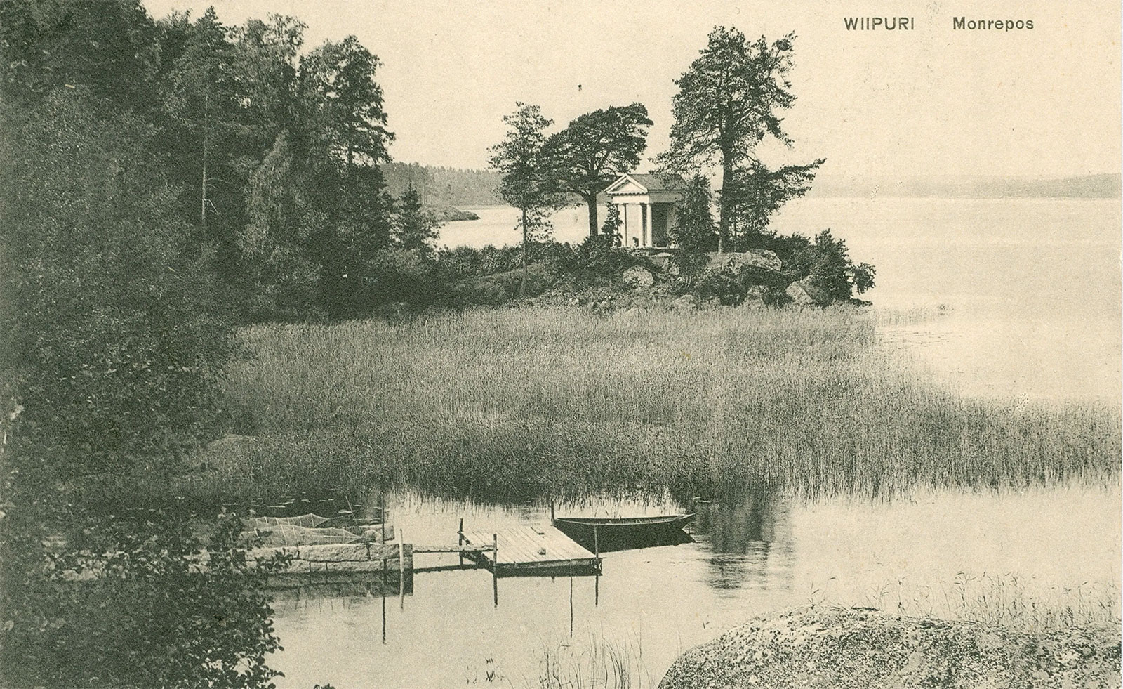 Храм Нептуна в парке Монрепо, фото 1920-1939 г.