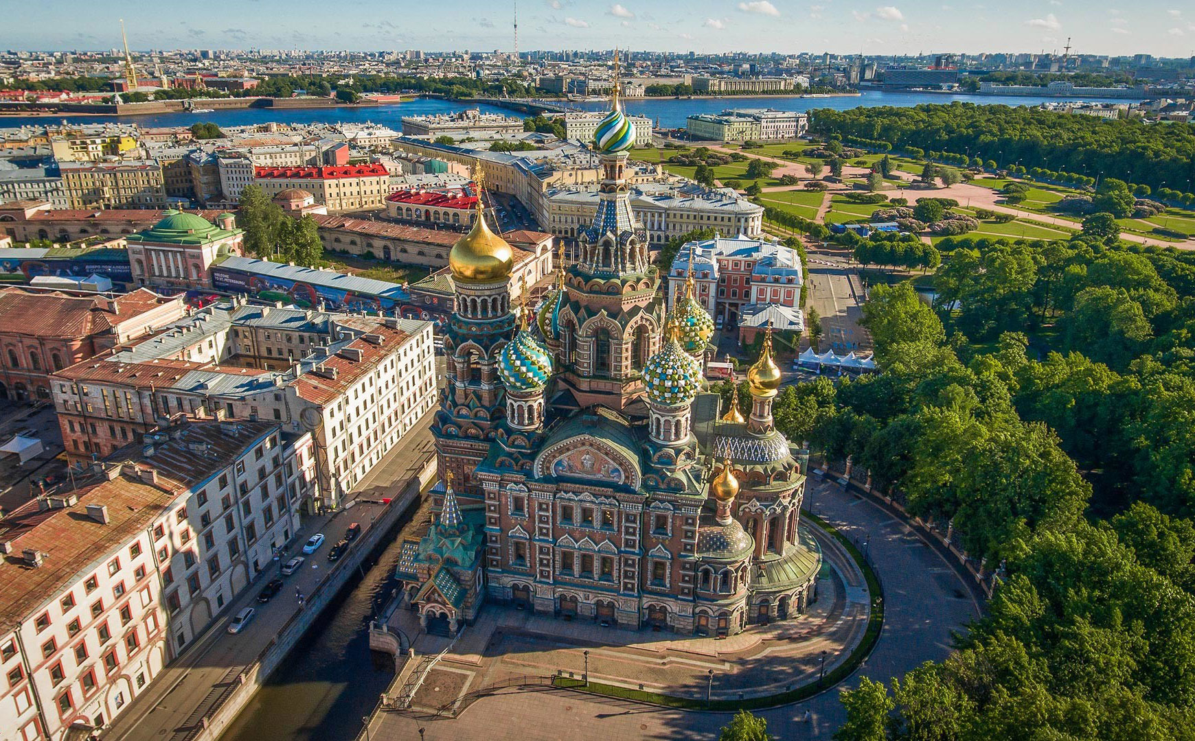 Архитектура храма Спаса на Крови в Санкт-Петербурге