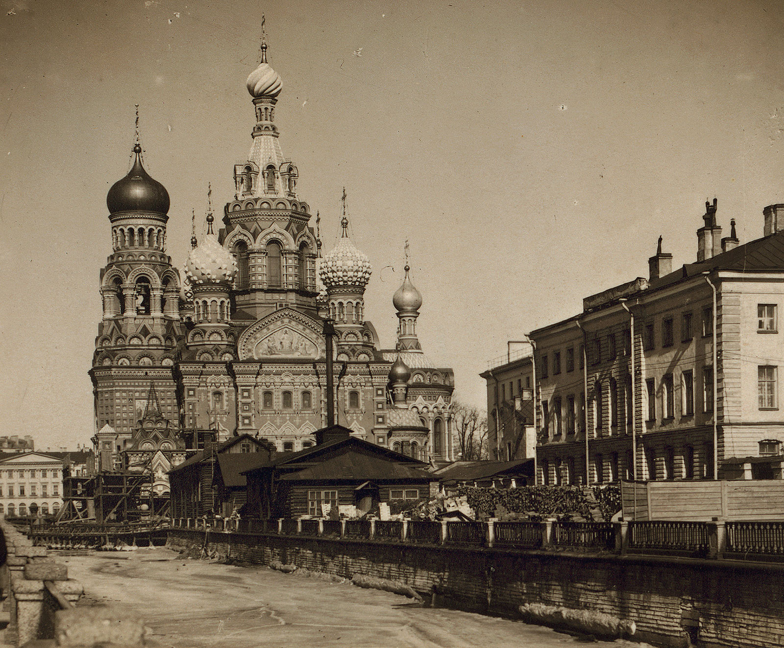 Храма Спаса на Крови, 1900-1905 г. в Санкт-Петербурге