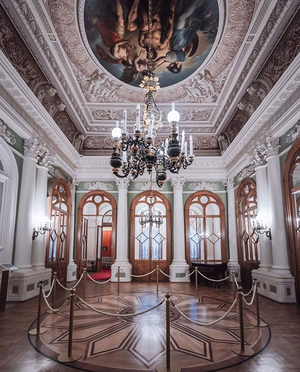 Зал Антонио Виги в Юсуповском дворце на Мойке в Санкт-Петербурге