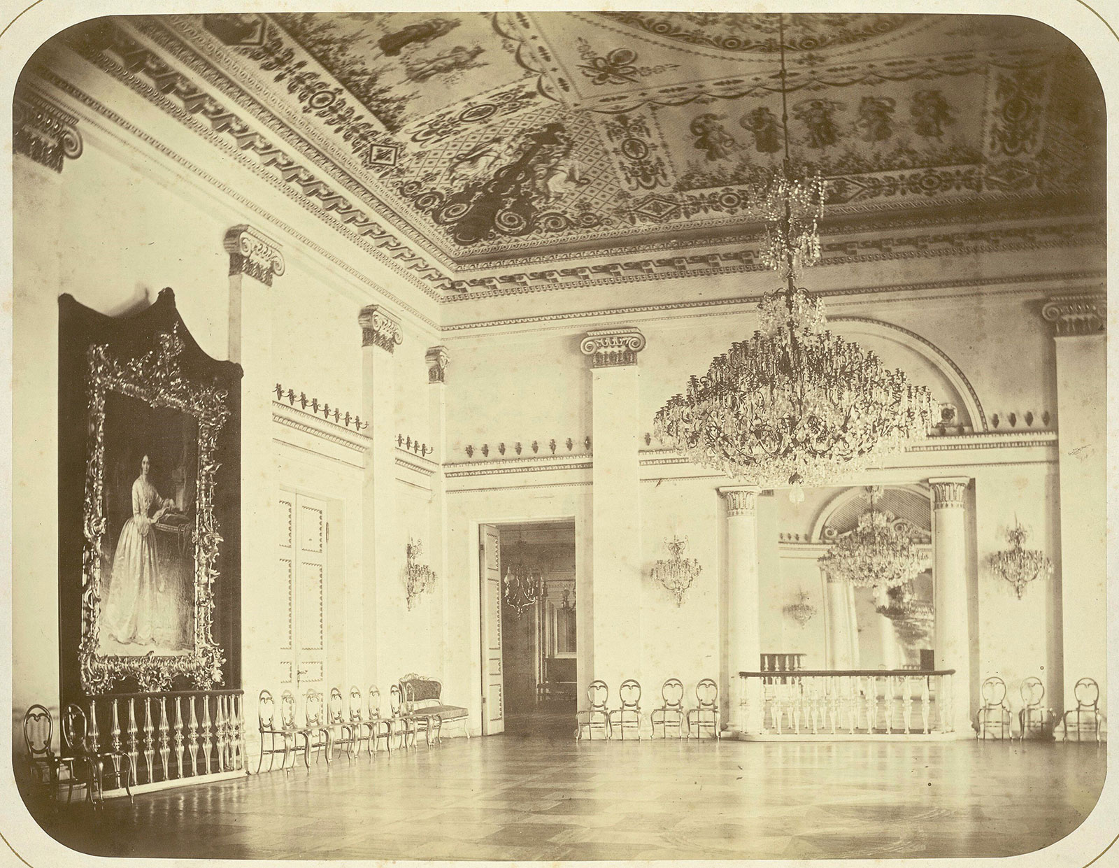 Бальный зал Юсуповского дворца на Мойке в Петербурге, фото 1860-1870 г.