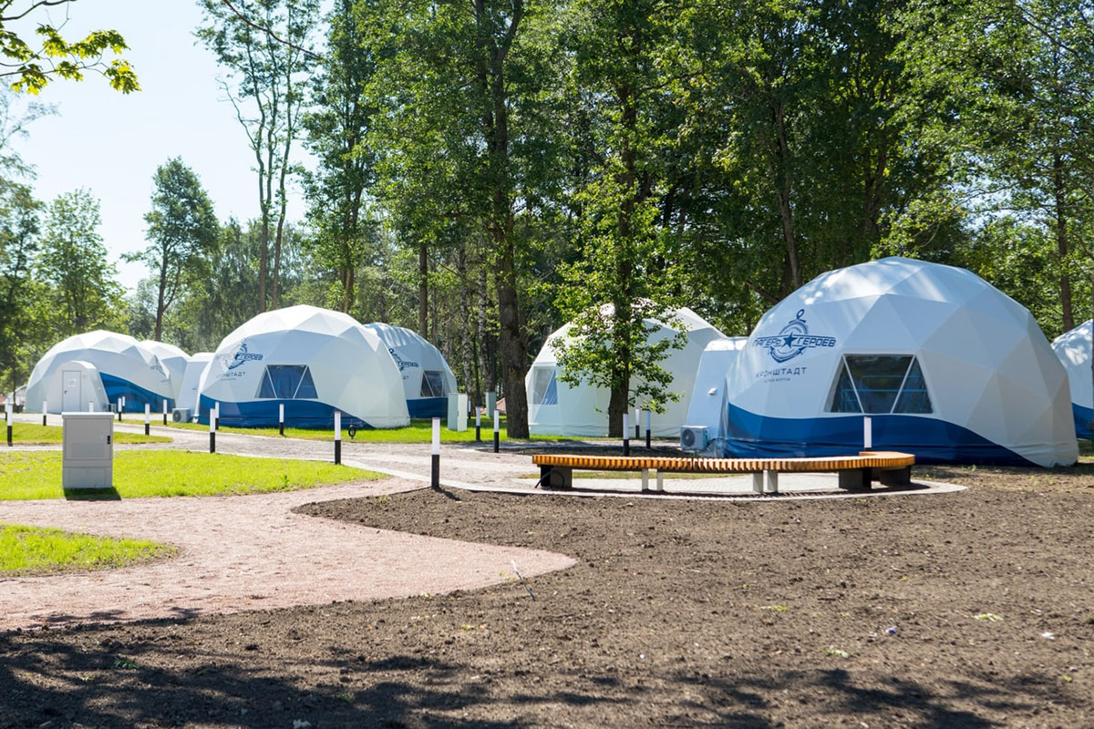 Лагерь настоящих героев в парке "Остров фортов" в Кронштадте