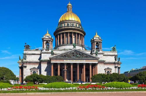 Исаакиевский собор в Санкт-Петербурге