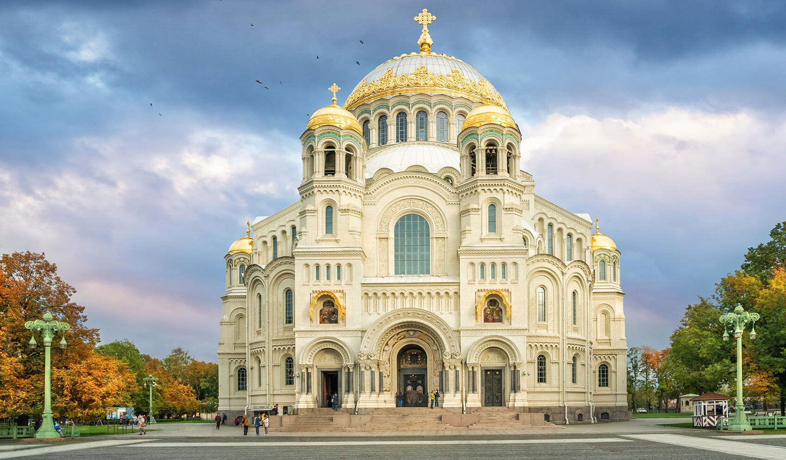 Морской Никольский собор в Кронштадте