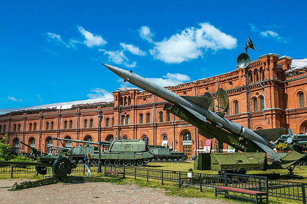 Артиллерийский музей в Санкт-Петербурге