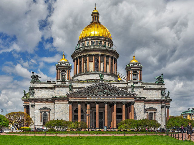 Исаакиевксий собор в в Санкт-Петербурге