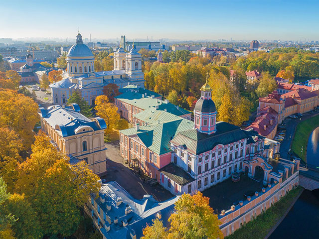 Александро-Невская Лавра в Санкт-Петербурге