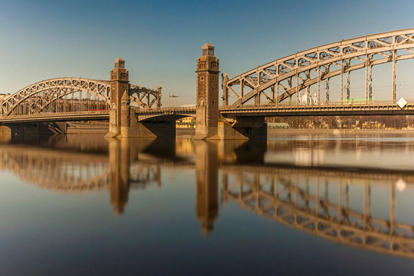 Большеохтинский мост в Санкт-Петербурге