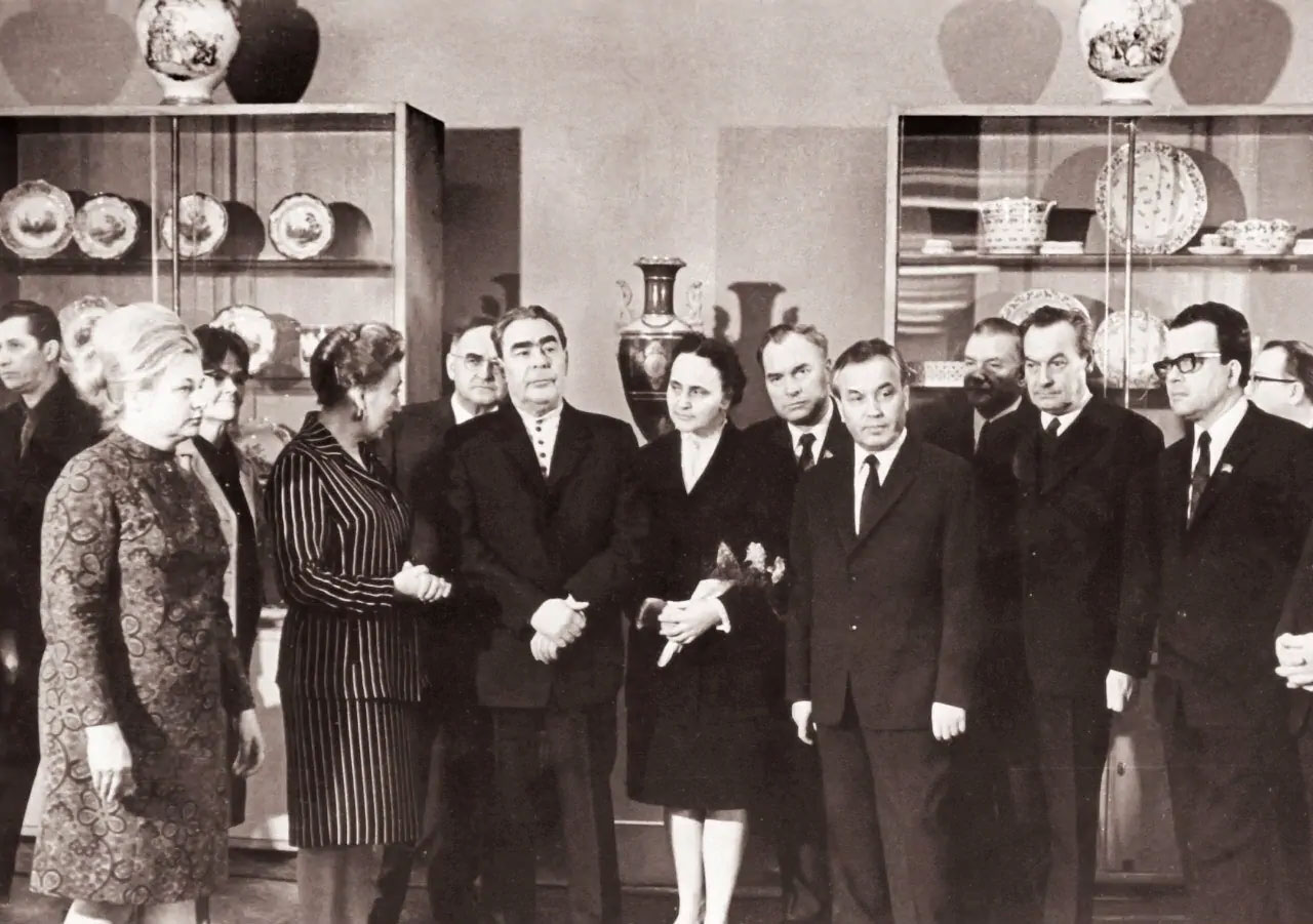 Визит Брежнева на Ленинградский фарфоровый завод им. Ломоносова, 1971 год