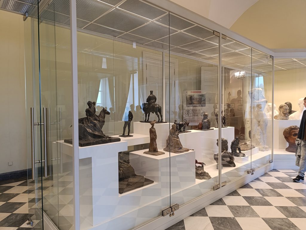 Выставки в Михайловском замке