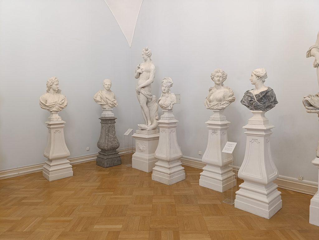 Выставки в Михайловском замке