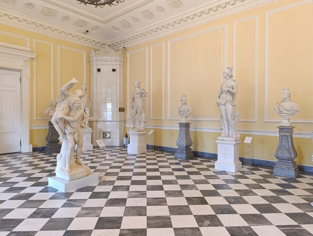 Выставки в Михайловском замке