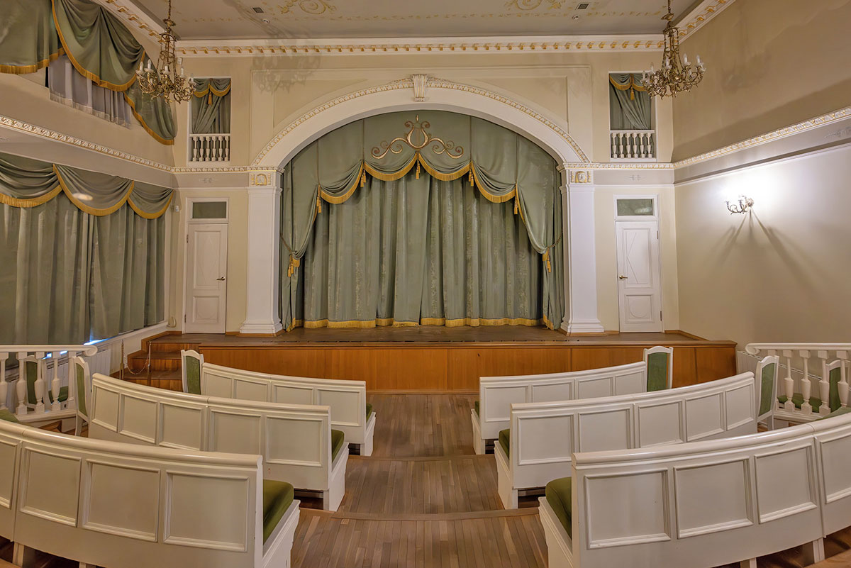 Домашний театр музей-усадьбы Г. Р. Державина