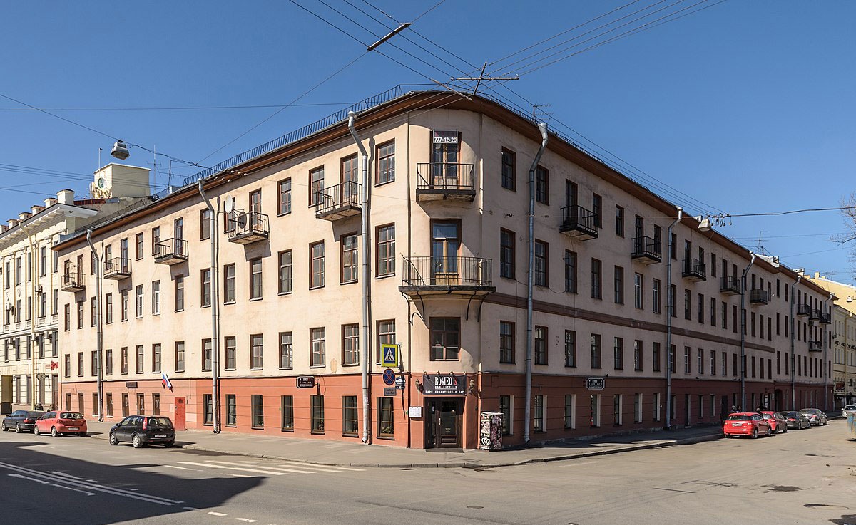 Дом купца Брагина в Санкт-Петербурге