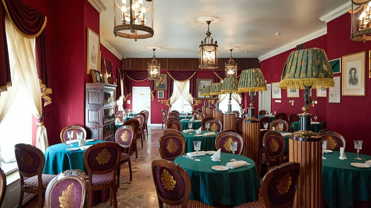 Литературное кафе на Невском (Кондитерская Вольфа и Беранже)