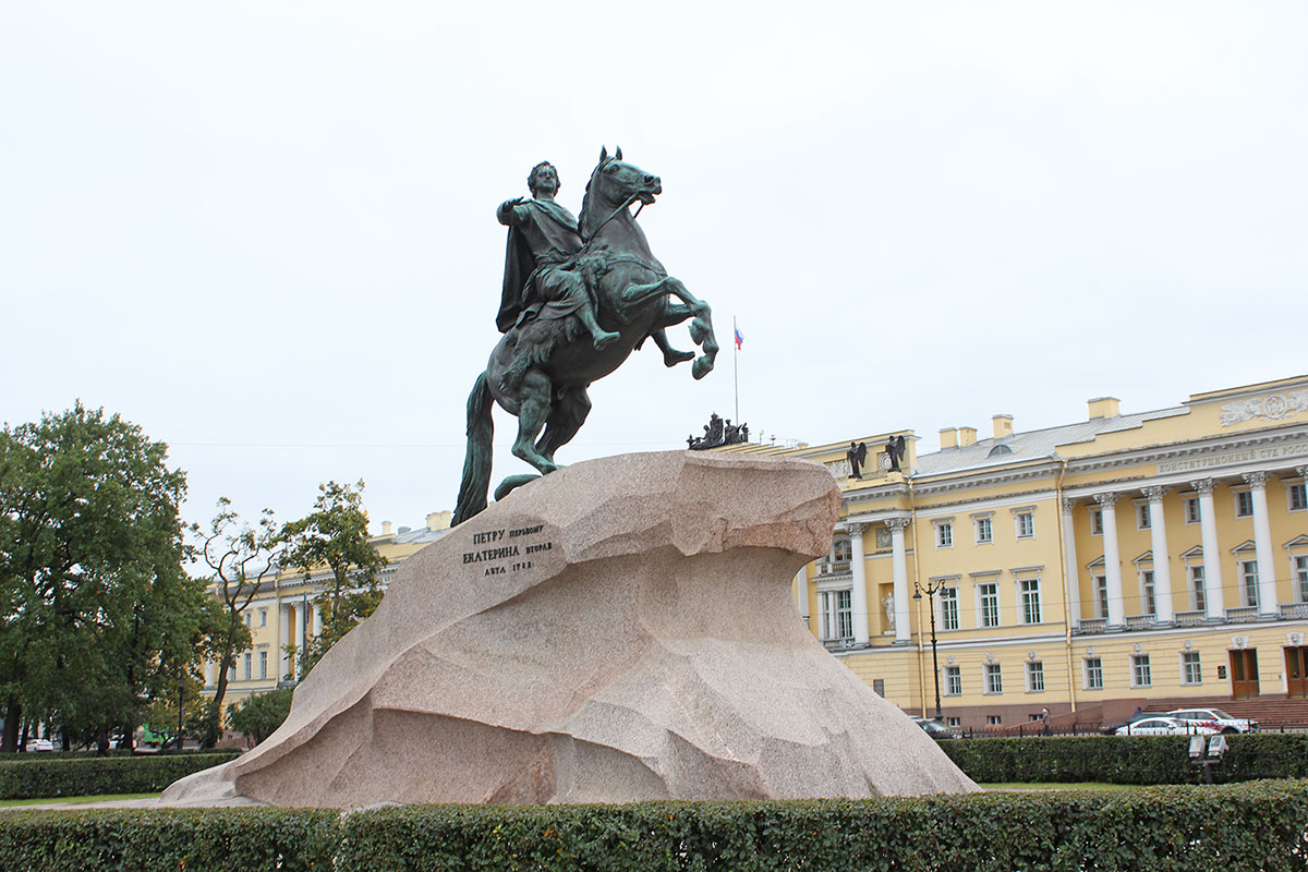 Медный всадник в Санкт-Петербурге