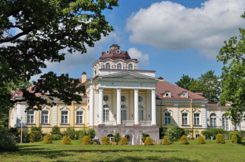 Топ 16 старинных усадьб Санкт-Петербурга