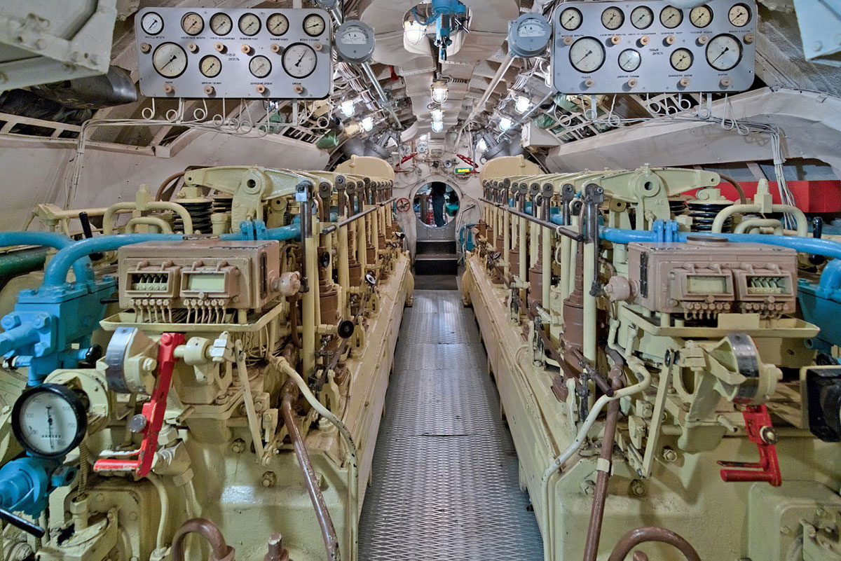 Внутри подводной лодки Д-2 «Народоволец»